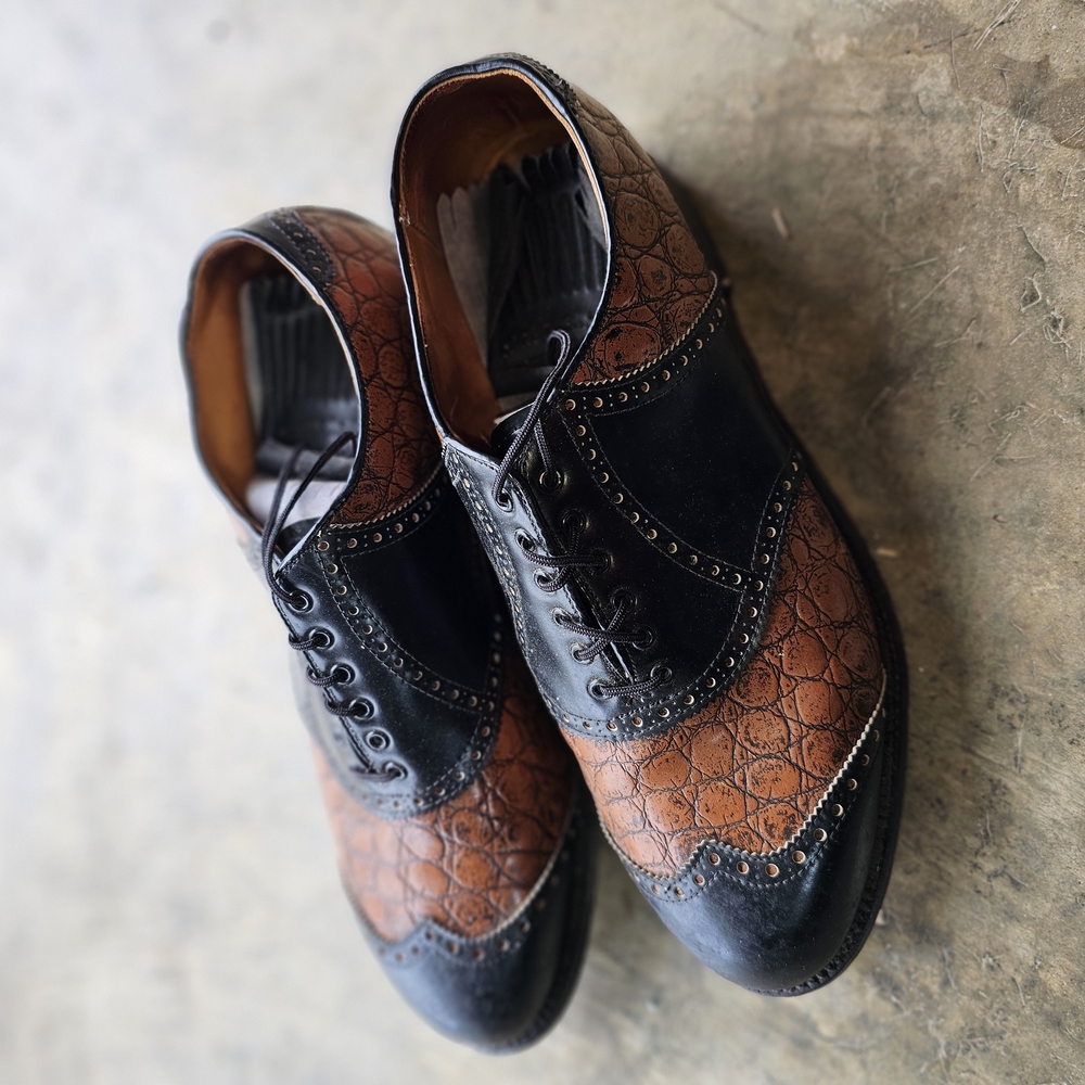 Men's Black and Brown Arnold Palmers Antique LEATHER SOLE